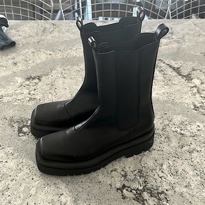 Black Platform Boots size 9